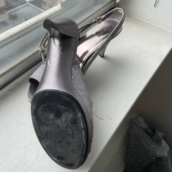 Nine west heels - Picture 2 of 2